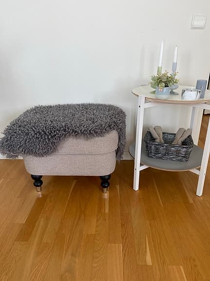 Fotpall/sittpuff i Howardmodell