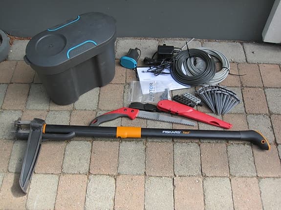 ogräsupptagare/droppbevattning/vattenpass/måttband 50 m/vinkelhake/grensåg
