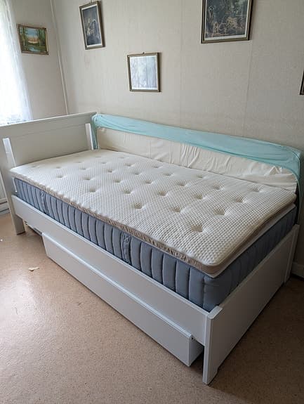 Ikea 90 säng