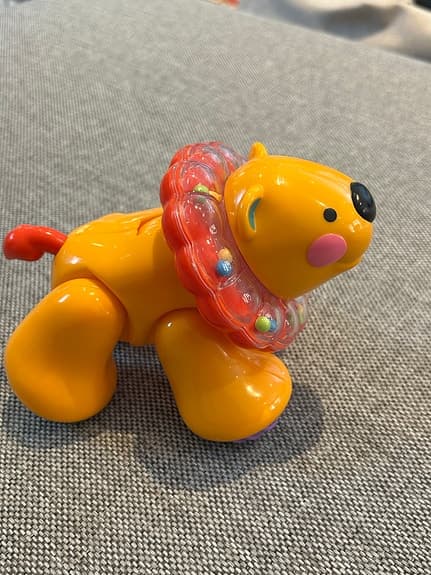 Fisher-Price leksakslejon plastdjur