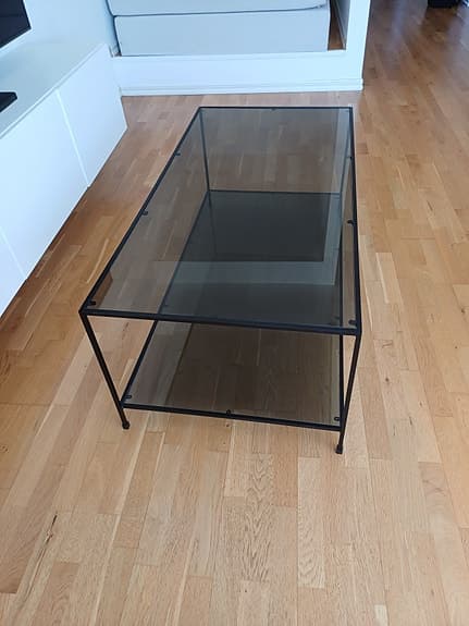 soffbord i glas