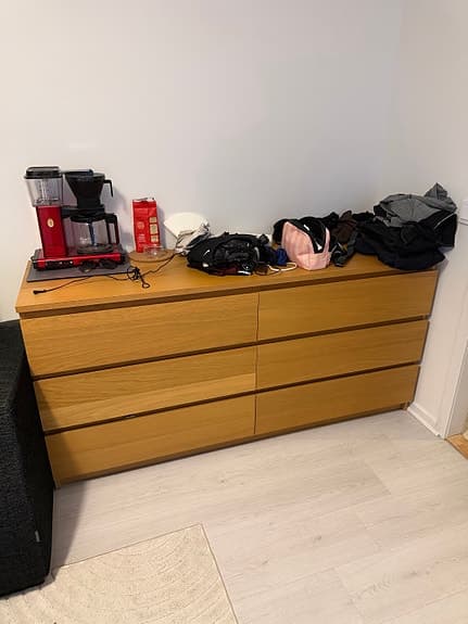 Malm byrå från IKEA