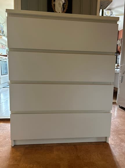 IKEA MALM Byrå
