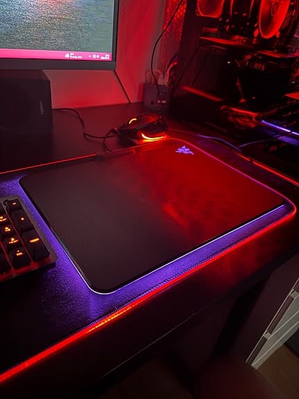 Razer Firefly musmatta med RGB-belysning
