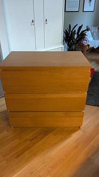 IKEA byrå med 3 lådor ekfanér