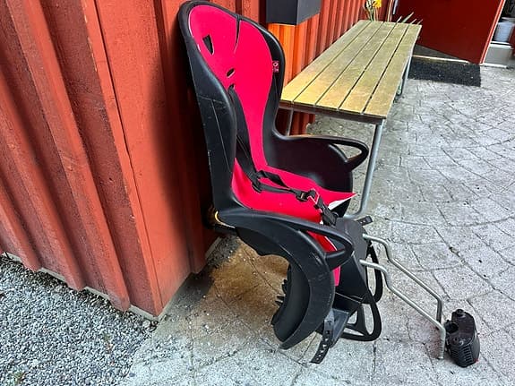 Hamax cykelsits röd/svart