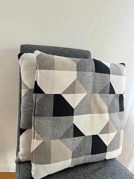 IKEA kuddfodral, innerkuddar ingår 5 st