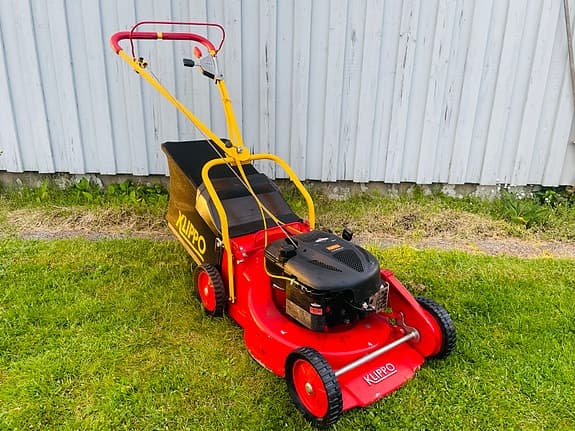 Klippo Cobra S | Självgående gräsklippare | Nyservad |