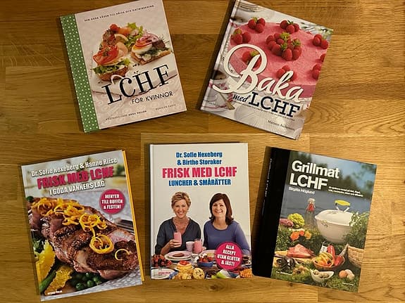 Kokböcker - olika LCHF kok- och bakböcker - 50kr/st