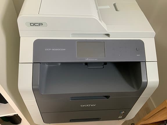 Brother DCP-9020CDW multifunktionsskrivare vit/grå
