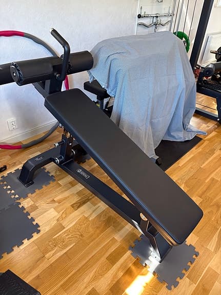 Gymstick PRO-305 träningsbänk svart