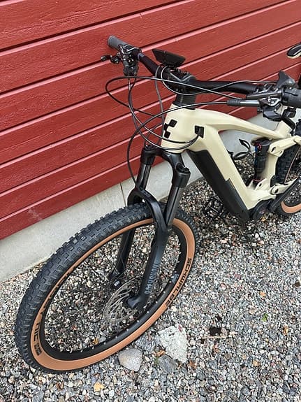 Cube STEREO RACE 140R