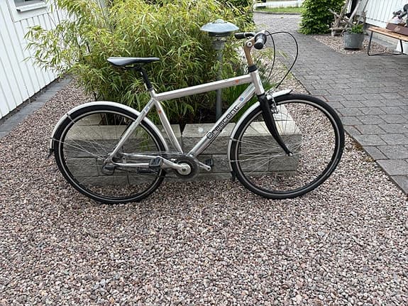 Crescent landsvägscykel 28" M herr silver