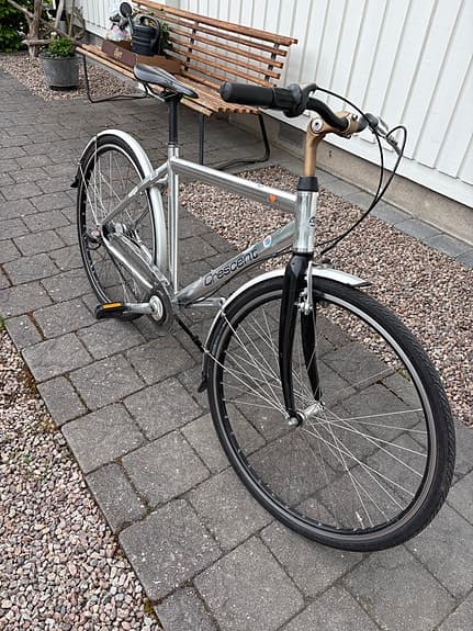 Crescent landsvägscykel 28" M herr silver