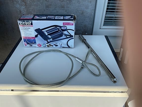 Skeppshult Soft vit, nyservad, nya däck mm.