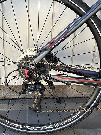 Ideal hybridcykel grå/svart med dämpad framgaffel