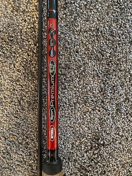 Mitchell Spin Premium 242