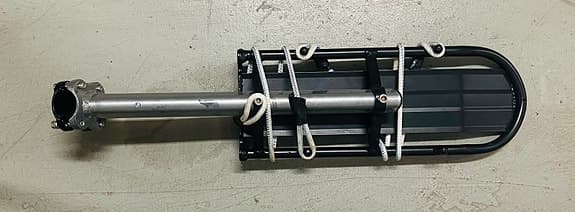 Biltema pakethållare för sadelstolpe (upp till 10kg)