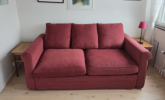 IKEA bäddsoffa röd 2-sits