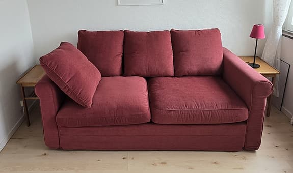 IKEA bäddsoffa röd 2-sits