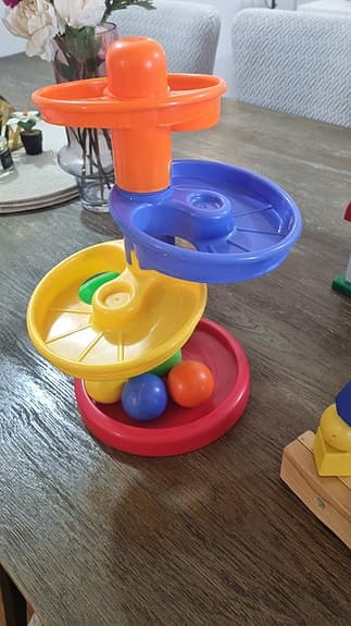 babyleksaker kulbana, stapelringar och dragleksak