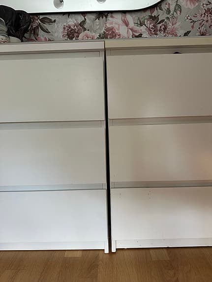 Ikea byråar + glasskiva