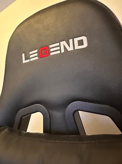 Gamingstol NIBE svart konstläder/röd