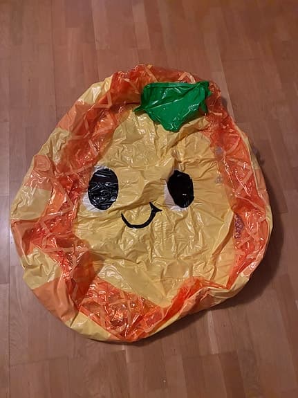 🍍Uppblåsbar badleksak med glad face 😄💦