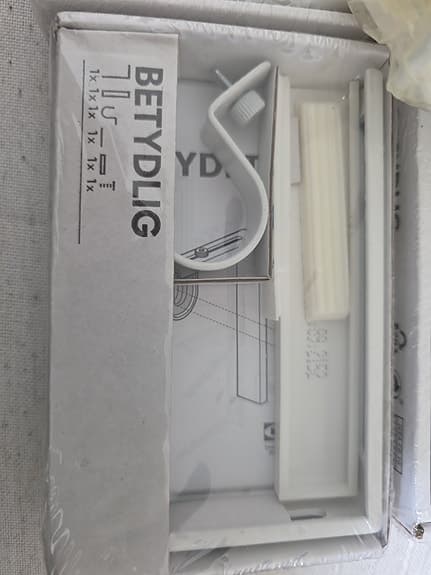 Gradinfästen till Gardinstång