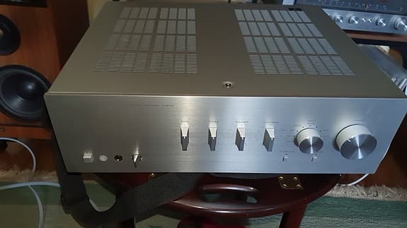 Yamaha förstärkare AS 701 ,1 år gammal