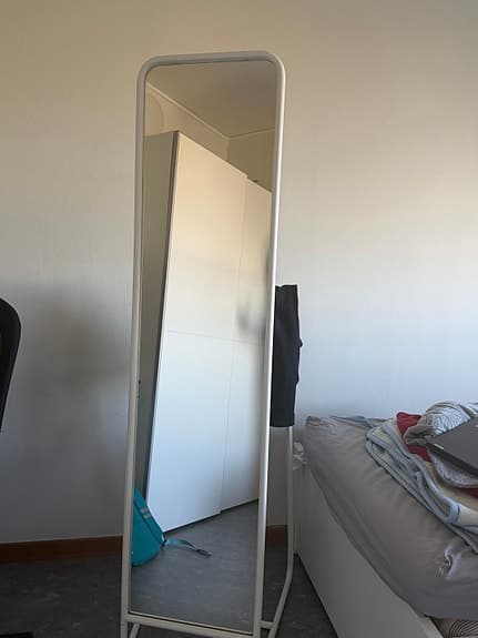 IKEA helkroppsspegel vit