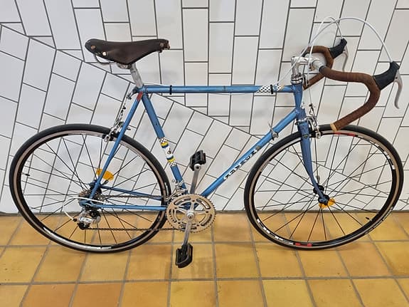 Monark landsvägscykel 28 tum 14 växlar Ram 58cm