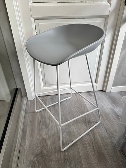 Hay barstol grå/vit