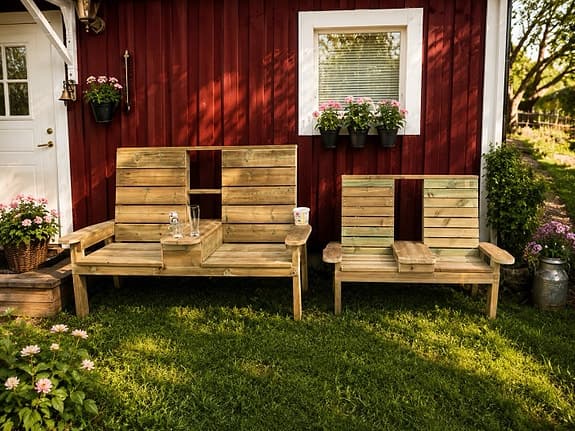 Trädgårdsbänk med bord i trä