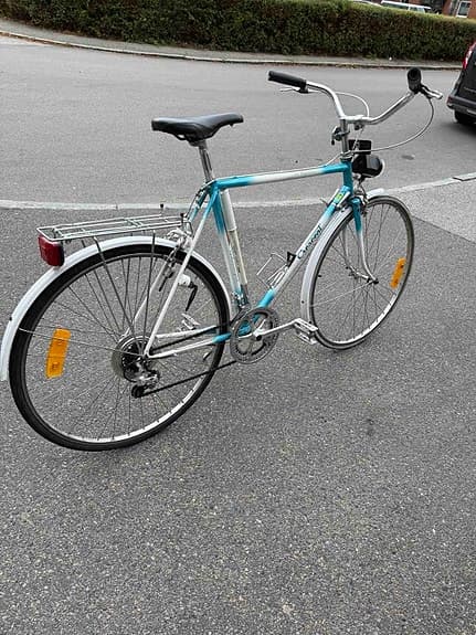 Världmästare Cresent herrcykel 28 tum 14 växlar en ägare i utmärkt skick