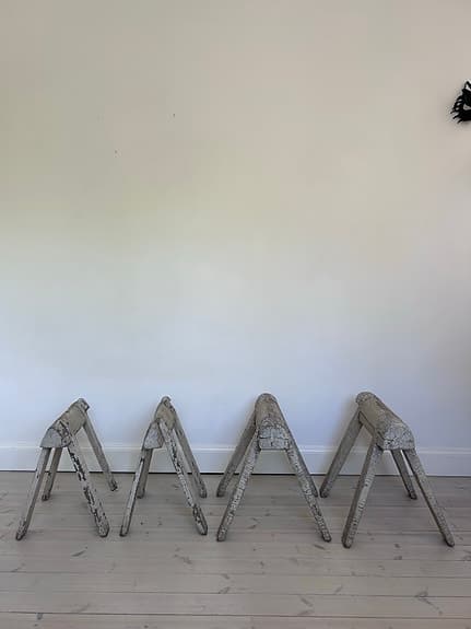 Träbockar / bänkar/pallar antika 1800-tal