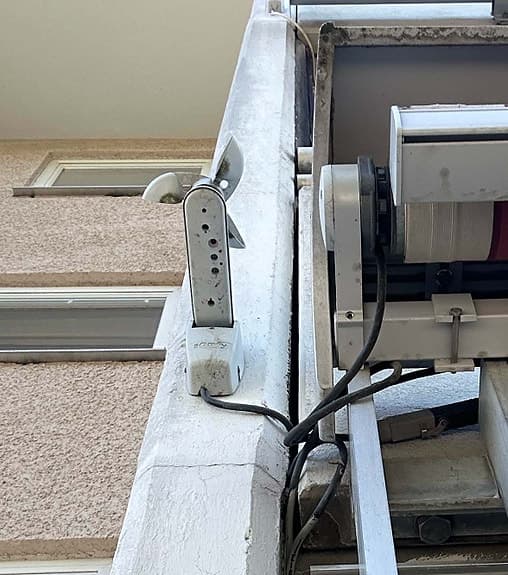 Automatisk terrassmarkis (sol + vind), 668 x 200 cm