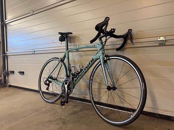 Bianchi Oltre XR2 Dura Ace Landsvägscykel - Fynda