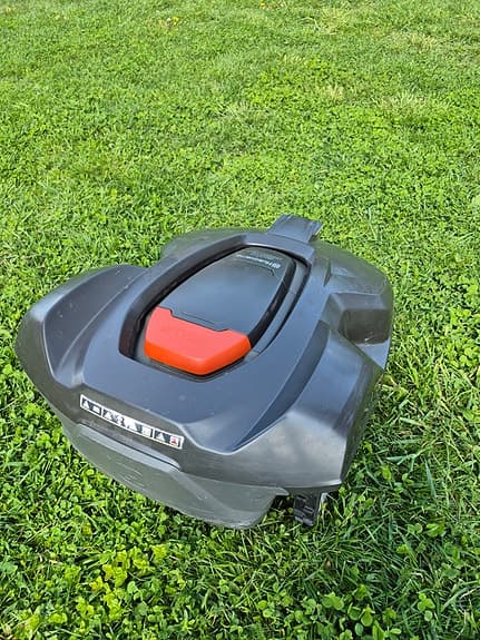 Husqvarna Automower 420 och garage 2019