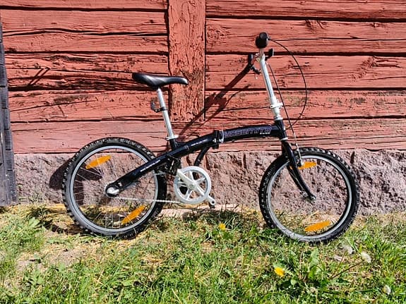 Hopfällbar cykel med 3 växlar i navet