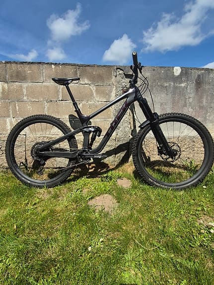 Trek Slash 9.8 XT 29" Lithium Grey
