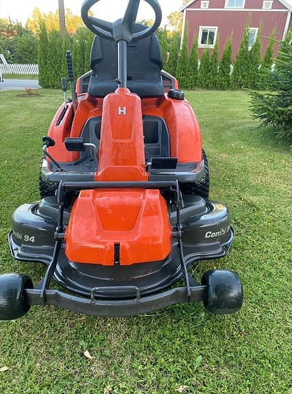 Husqvarna R214C