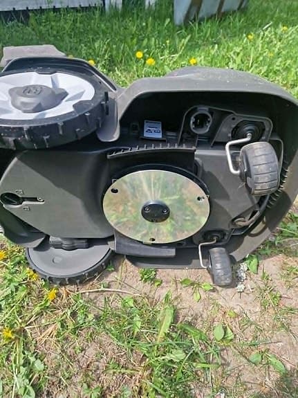 Husqvarna Robotgräsklippare Automower 305