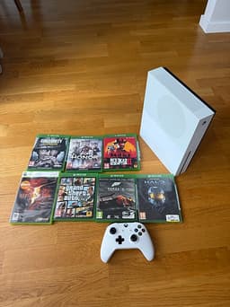 Microsoft Xbox One S spelkonsol vit med spel