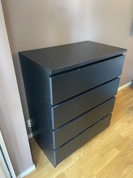 MALM Byrå 4 lådor