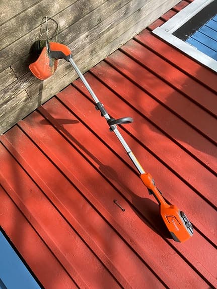 Husqvarna batteridriven grästrimmer 115 il med 2 batterier