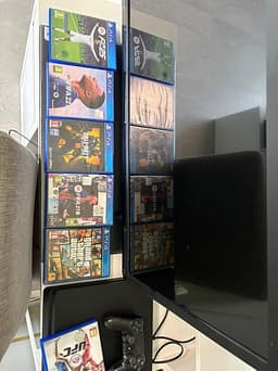 Sony Playstation 4 spelkonsol svart