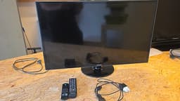 Samsung UE32F4005AW TV 32 tum svart