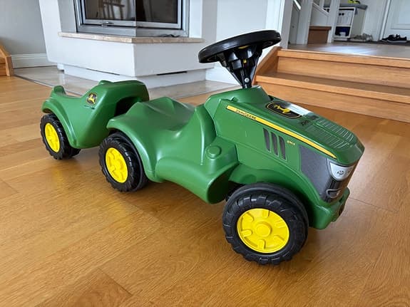 Rolly Toys John Deere gåbil traktor med släp