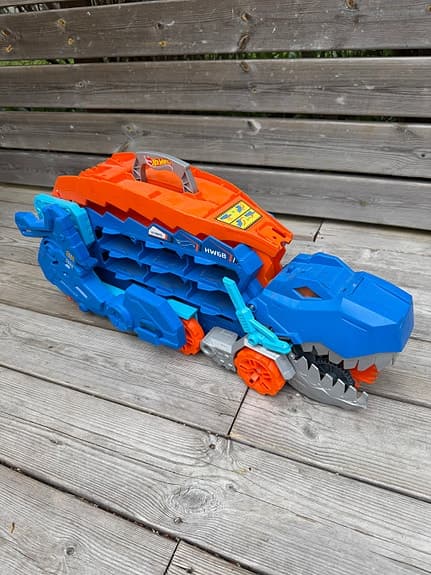 T-rex bil